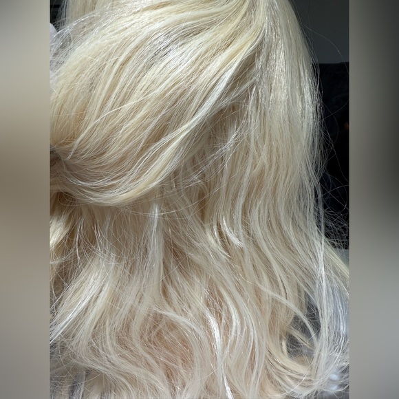 HAIR, 20-21” Wavy, Comb Back, Black/Blonde - Picture 9 of 15